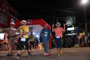 BIB: 4250, 39322
                            <button type="button" onclick="openModal(26262955)" class="btn btn-primary btn-sm float-right btn-popup" data-toggle="modal" data-target=".modal-high-quality">
                        <i class="fas fa-shopping-cart"></i> Add to Cart
                    </button>
                                            <button type="button" onclick="isThisMe(26262955, true)" class="btn btn-success btn-sm float-right btn-popup btn-isme hidden" data-toggle="tooltip" data-placement="bottom" title="นี่คือรูปของคุณใช่ไหม คลิกที่นี่เพื่อเอาเข้าอัลบั้ม">
                        <i class="fas fa-plus"></i> Add to album
                    </button>
                    <button type="button" onclick="isThisMe(26262955, false)" class="btn btn-warning btn-sm float-right btn-popup btn-isnotme hidden">
                        <i class="fas fa-ban"></i> Remove from album
                    </button>